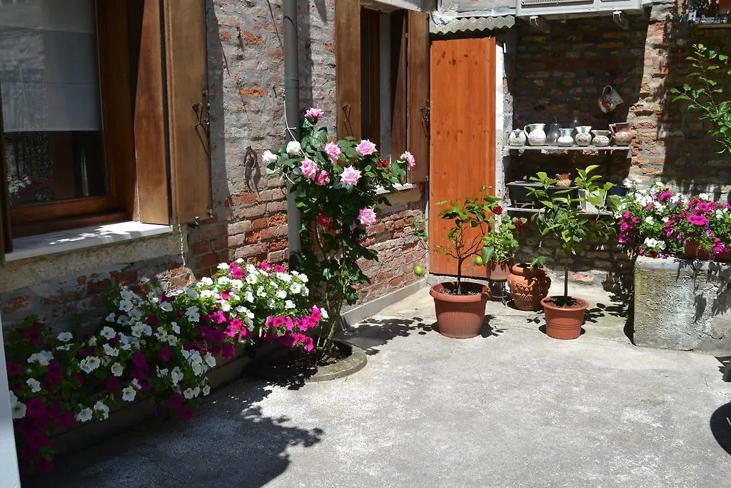 Ca' Ermina & Garden Apartman Velence